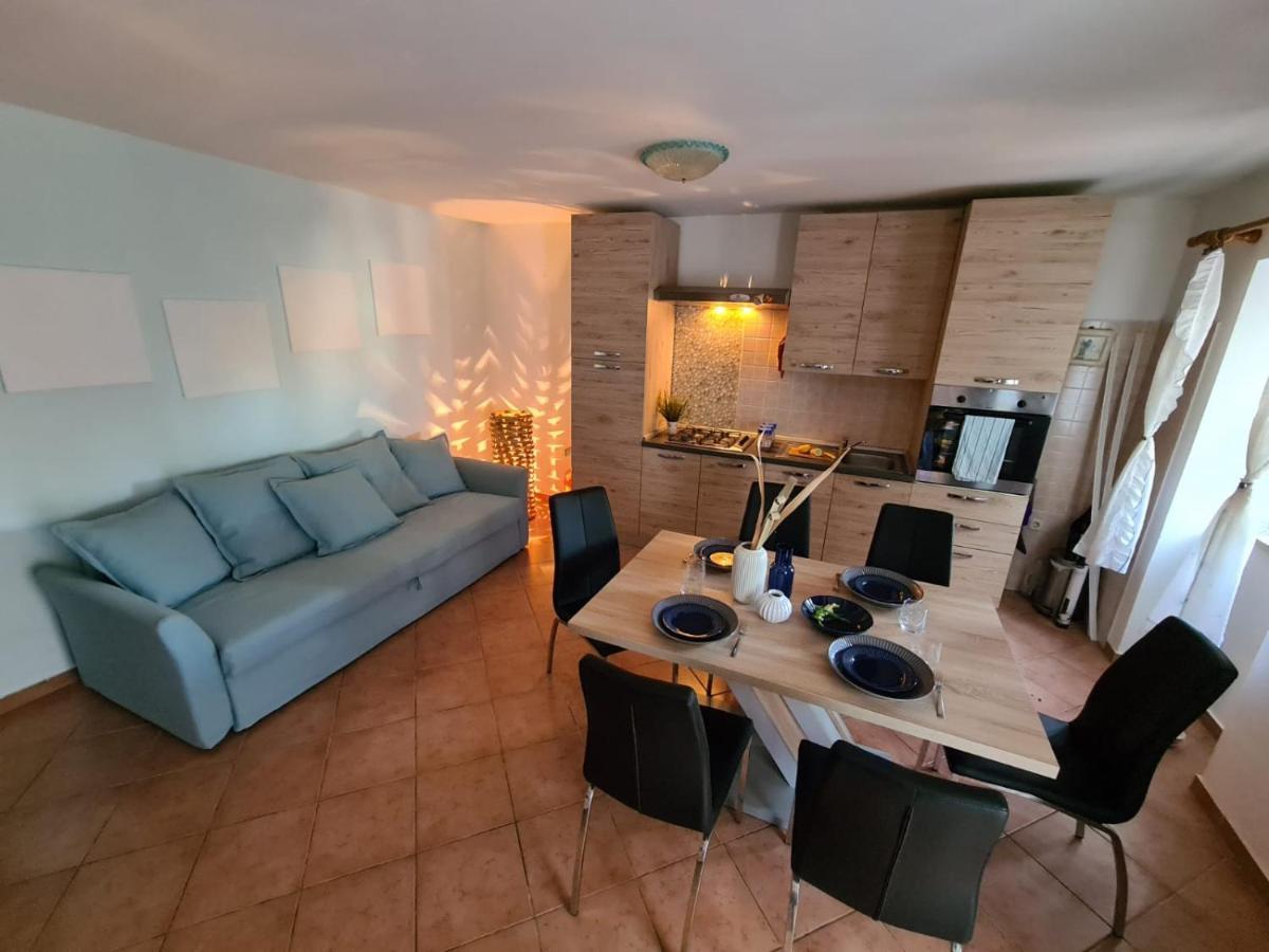 Sofia Apartment *